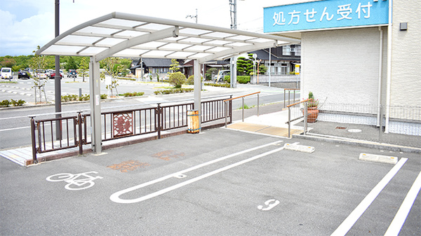 イケダ薬局の駐輪場