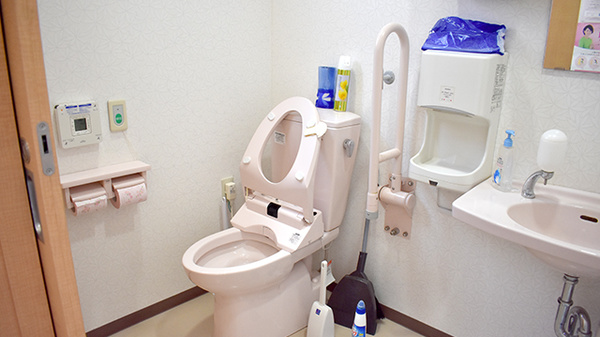 虹の薬局　多久店のお手洗い