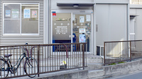 薬局トモズ 向島店の入口