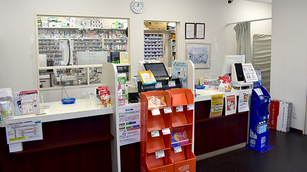 薬局トモズ 向島店の受付/カウンター