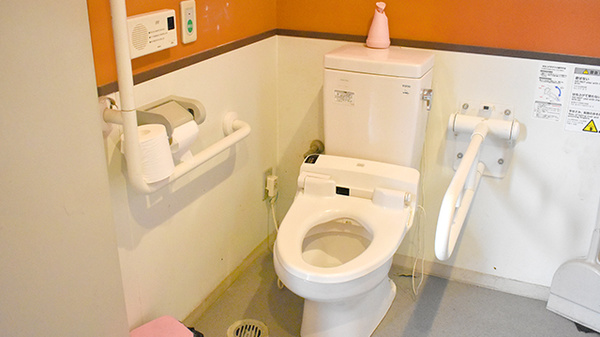 ドラッグセイムス　福岡梅光園薬局のお手洗い