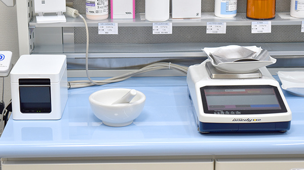 しおはま薬局の調剤器具