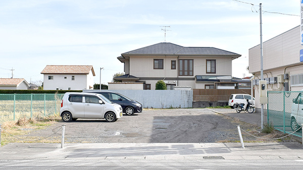 アイティオー松尾薬局の駐車場