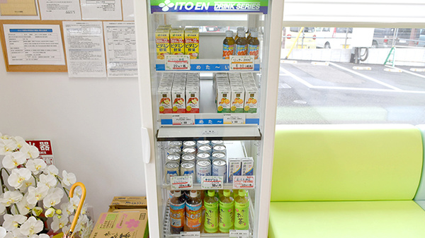 そらいろ薬局の飲食物