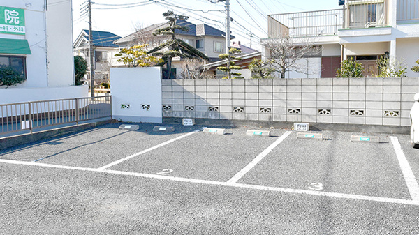 くすのき薬局かしわ沼南店の駐車場