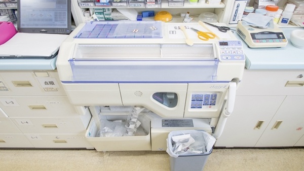 きたがた調剤薬局の調剤器具