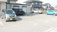 オーロラ薬局の駐車場