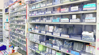 ミルキー薬局の薬棚