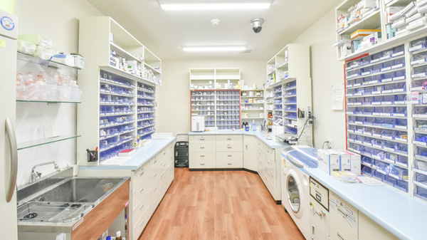 まないグリーン薬局の調剤室