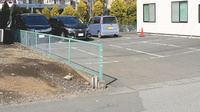 なでしこ薬局の駐車場