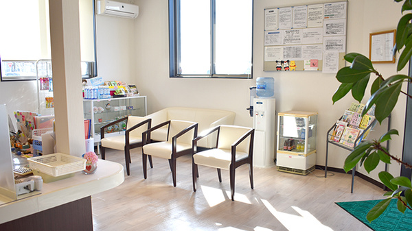 ハート薬局の待合スペース