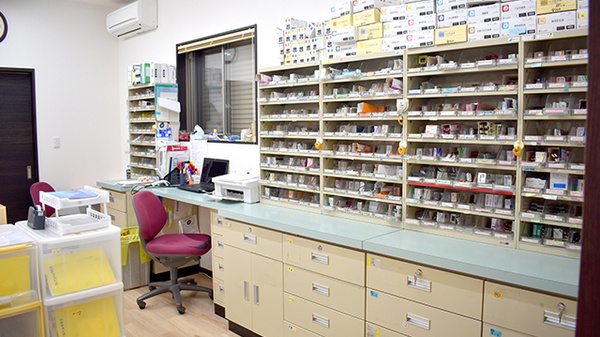 ハート薬局の調剤室