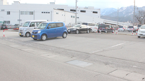 いちご薬局の駐車場