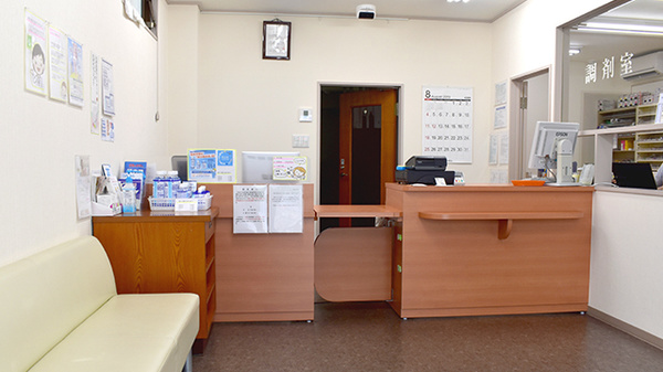 ヤマグチ薬局　西浦和店の受付/カウンター