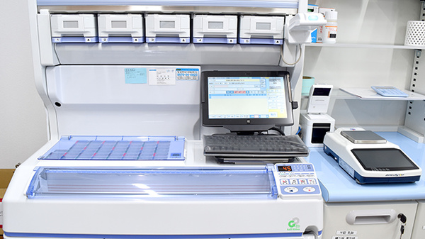 てまり新田薬局の調剤器具