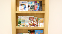 クルーズ薬局　能見台店の書籍