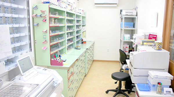 アクト調剤薬局上保原店の調剤室