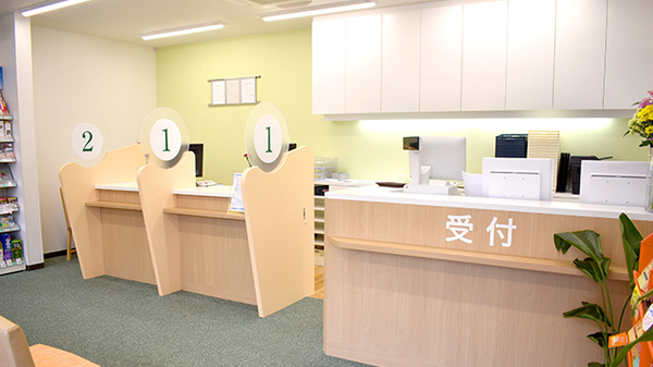 大賀薬局　道善店の受付/カウンター