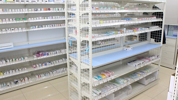 ドラッグセイムス青梅河辺6丁目薬局の調剤室