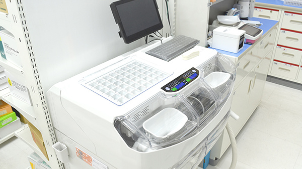 調剤薬局ツルハドラッグ天王寺真法院店の調剤器具