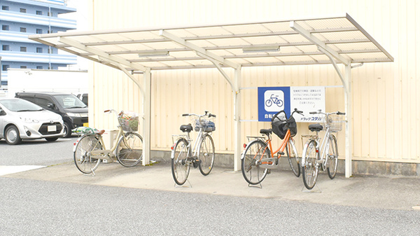 ユタカ薬局　能登川の駐輪場