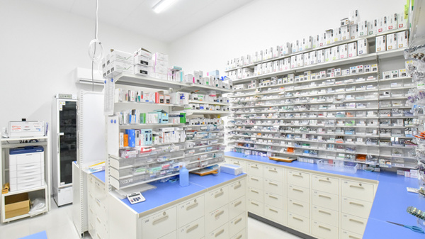 調剤薬局ツルハドラッグ旭川4条店の調剤室