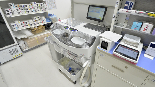 調剤薬局ツルハドラッグ伏見直違橋店の調剤器具