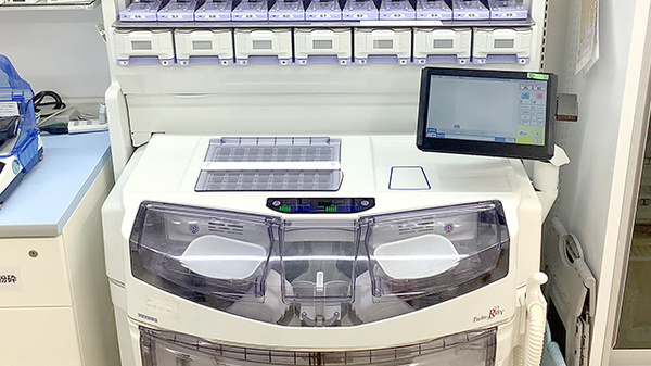 ウォンツ八丁堀電停前薬局の調剤器具