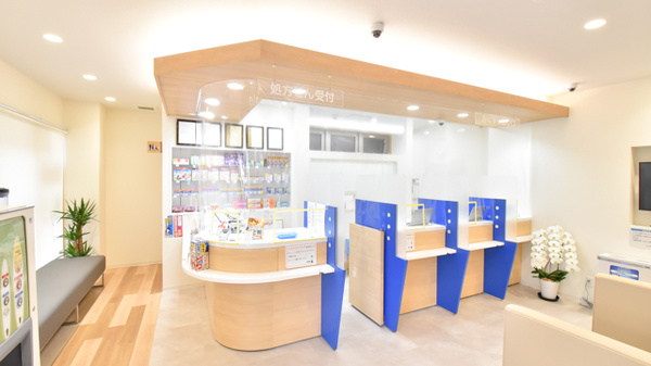 ウォンツ薬局　呉共済病院前店の受付/カウンター
