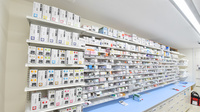ウォンツ薬局　呉共済病院前店の薬棚