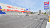 ウェルネス薬局米原6丁目店の駐車場