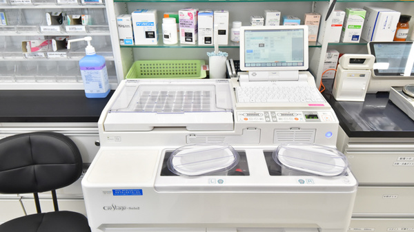 レデイ薬局佐古店の調剤器具