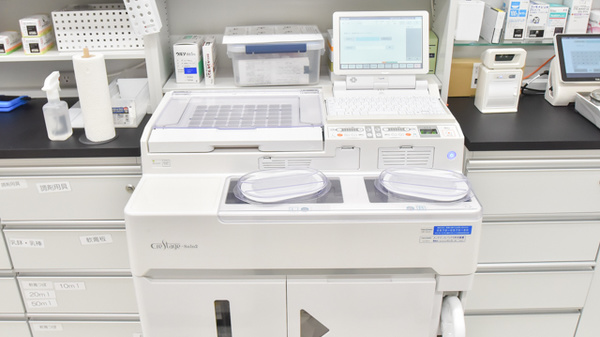 レデイ薬局藤原店の調剤器具