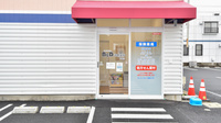 ビー・アンド・ディー調剤薬局　師勝店の入口