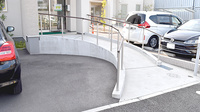 グリーン薬局黒髪店のバリアフリー設備