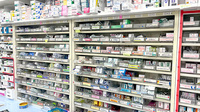 かるがも薬局 上新庄店の薬棚