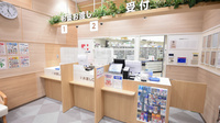 ココカラファイン薬局ジョイパーク泉ヶ丘店の受付/カウンター