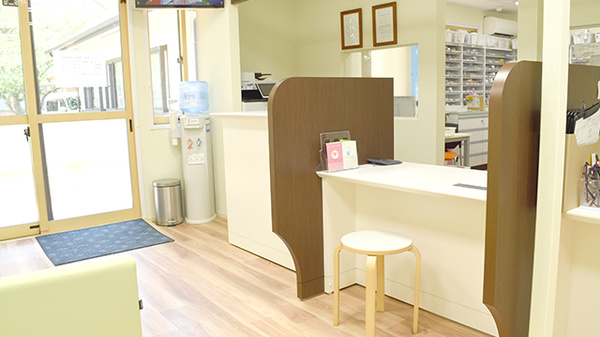 タウン薬局　本郷店の受付/カウンター
