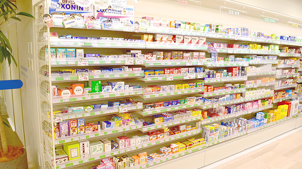 大賀薬局　西鉄福岡駅店の一般医薬品