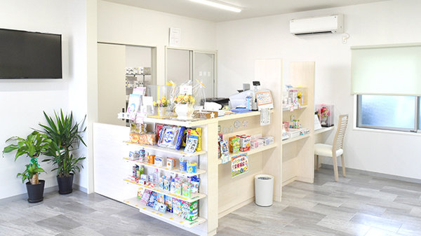加地薬局鳴門店の受付/カウンター