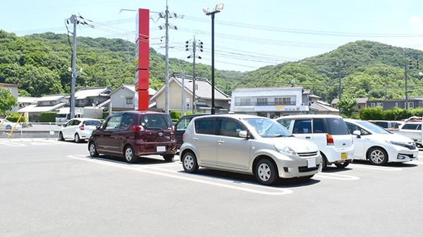 ププレひまわり薬局　川北店の駐車場