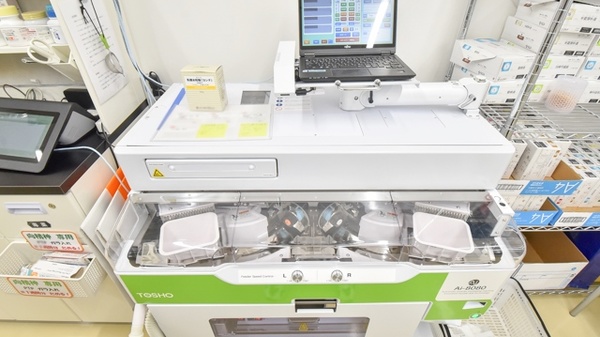 たんぽぽ薬局　八尾店の調剤器具