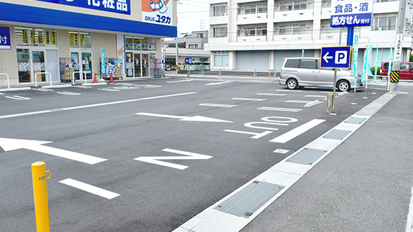 ユタカ薬局　岐阜福光南の駐車場
