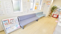 薬局人丸ファーマシー住吉川の待合スペース
