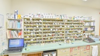 薬局人丸ファーマシー住吉川の薬棚
