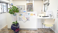 ドライブスルーしろやま薬局の受付/カウンター