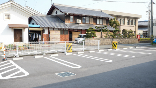 そうごう薬局　高月店の駐車場