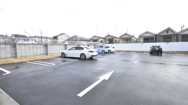 スギ薬局　西賀茂店の駐車場