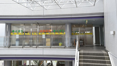 マリーンピア薬局の外観