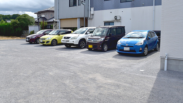新生堂薬局　松橋曲野店の駐車場